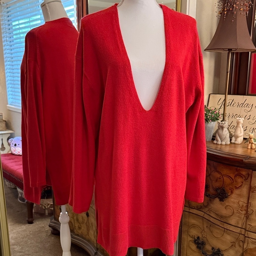 Zara V-Neck Sweater in Bold Red